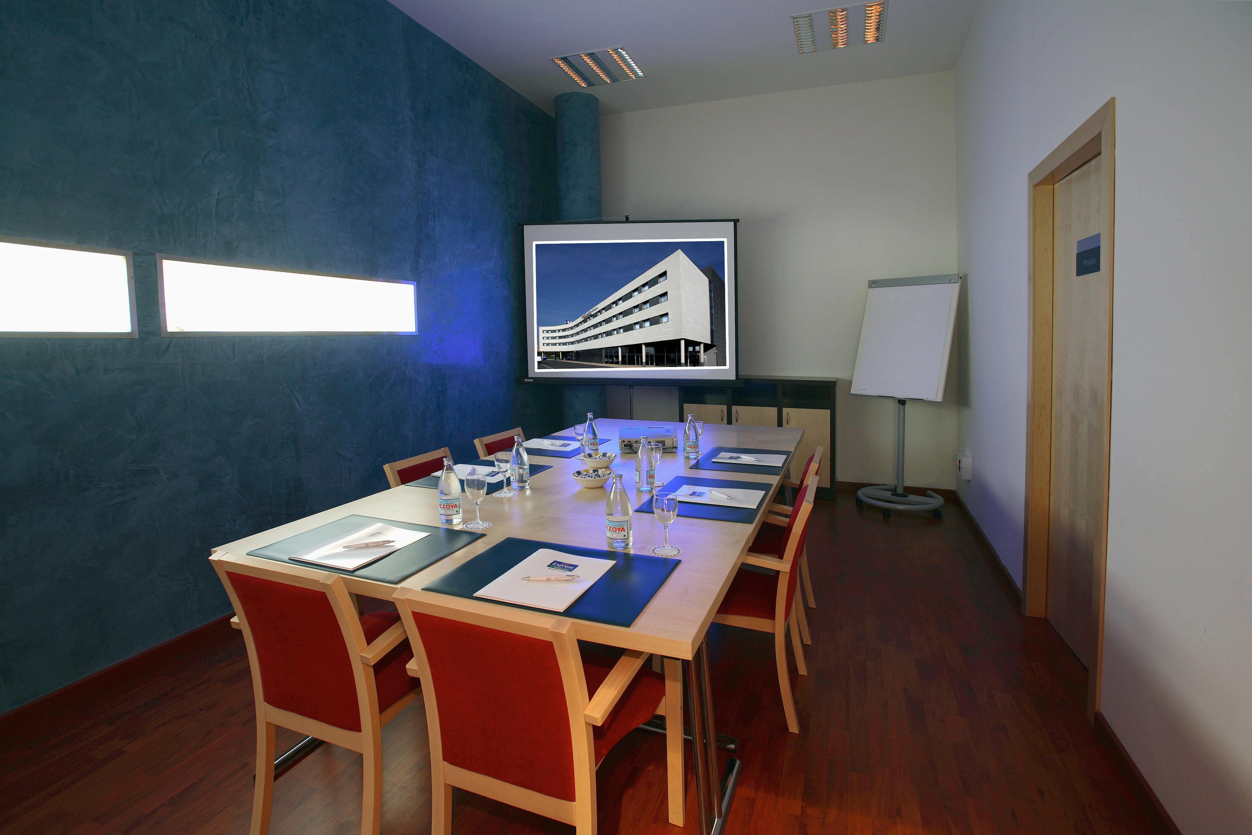 Holiday Inn Express Molins De Rei By Ihg Fasilitas foto