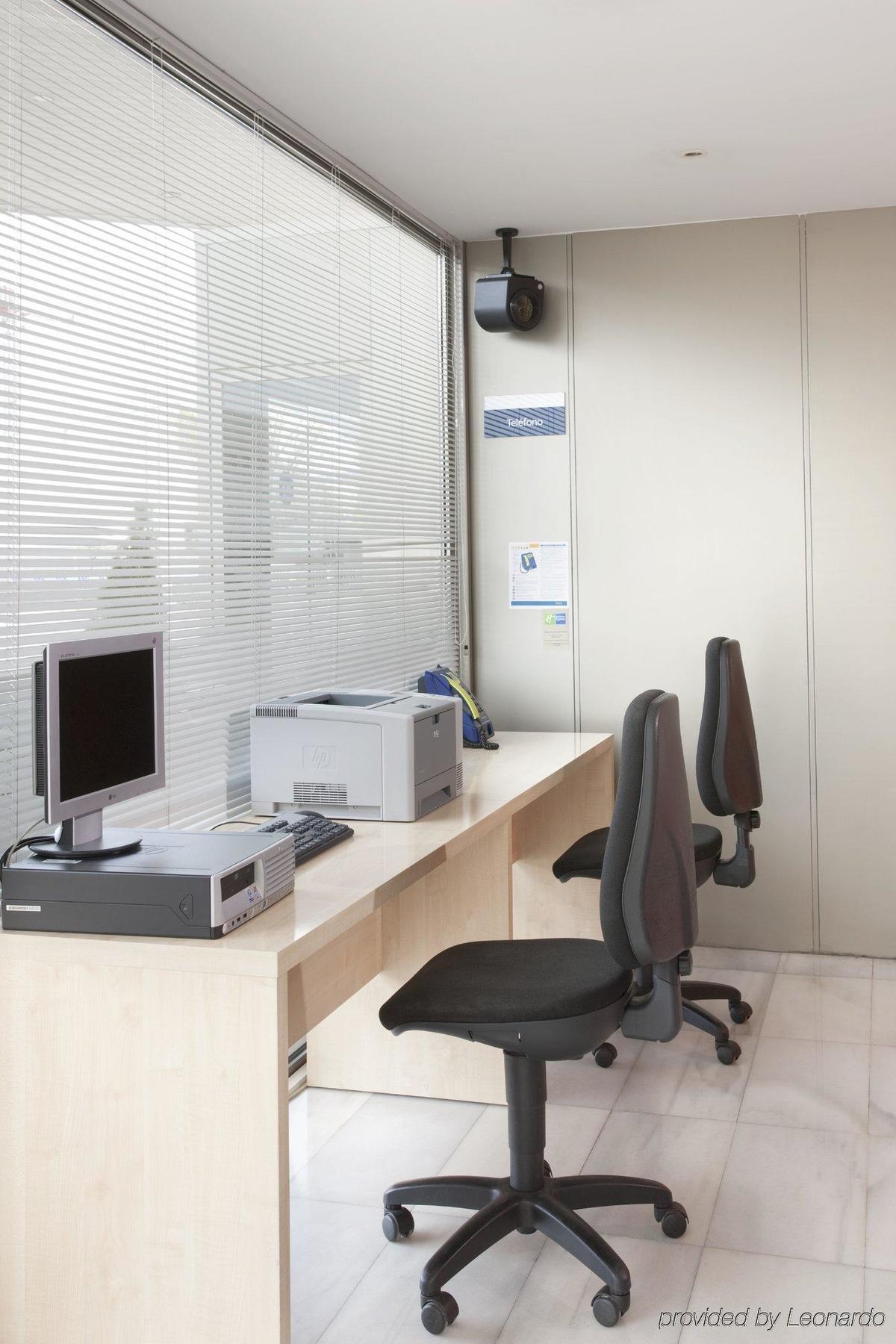 Holiday Inn Express Molins De Rei By Ihg Fasilitas foto